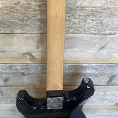 Squier Mini Stratocaster with Rosewood Fretboard 2011 - 2017 - Black image 6