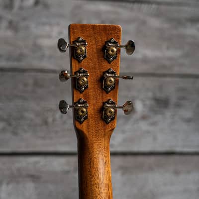 Martin 000-18 image 9