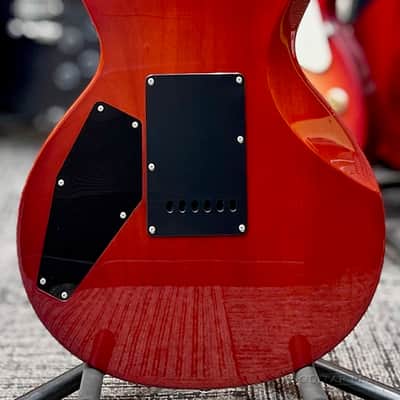 Edwards by ESP E-KT-125S/QM 【Discontinued】 2013 - Tiger Eye Sunburst image 3