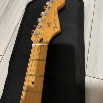 Fender Player Plus Stratocaster with Maple Fretboard 2021 - Present - Olympic Pearl image 4