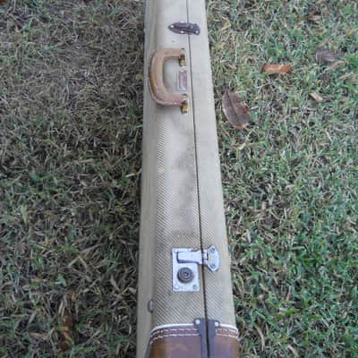 Vintage 1983 Roadworn Fender Tweed Reissue Guitar Case, Strat Tele, '52 '54 '56 '57 '59 '62 image 8