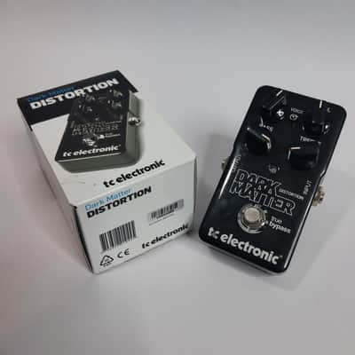 TC Electronic Dark Matter Distortion with Box image 1