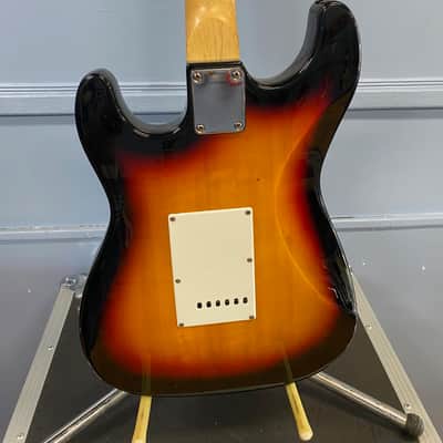 Harmony Stratocaster - Sunburst image 6