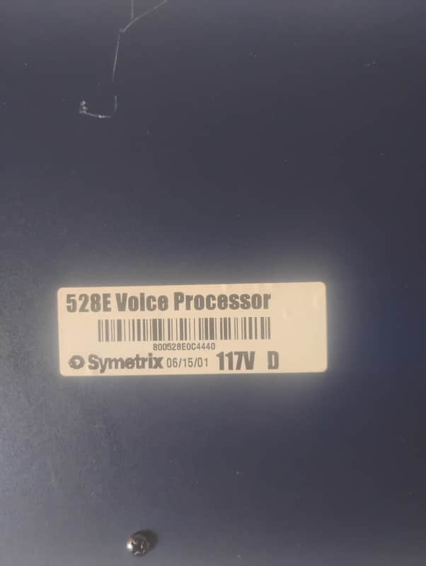Symetrix 528e