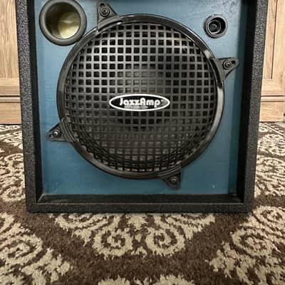 DV Micro 50 Amp with Hanrikson Jazz 110 Cabinet image 2