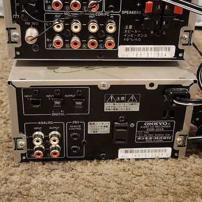 Onkyo Onkyo R-801A Stereo AM-FM Tuner Amplifier and CD recorder 90s image 8