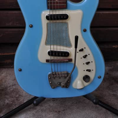 Very rare Hagstrom Kent PB-24G 1963 Blue Made In Sweden David Bowie image 2