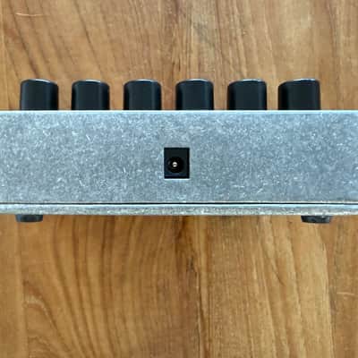 Electro-Harmonix Q-Tron Plus Envelope Filter with Effects Loop 2008 - Present - Black / Purple / Orange image 4