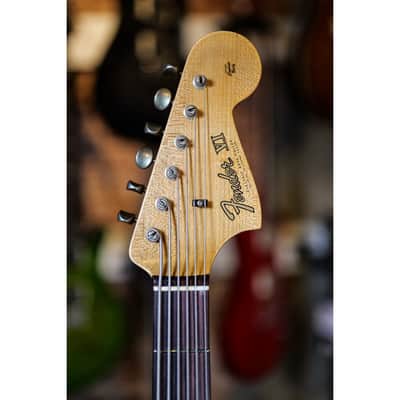 Fender Custom Shop B3 BASS VI Journeyman Aged Vintage White image 7