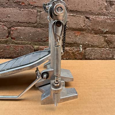 Pearl P-100 Single Bass Drum Kick Pedal - Chain Drive - Used, Good Condition image 13