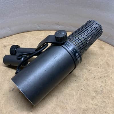 SHURE SM7 USA MICROPHONE- ORIGINAL 70'S/'80'S VINTAGE/ RARE/ CLASSIC! MAKE OFFER! image 7
