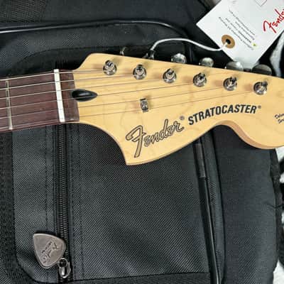 Mint MINT 2023 Fender Limited Edition Tom DeLonge Signature Stratocaster Daphne Blue 7lbs- Authorized Dealer- In Stock! G01839 image 4