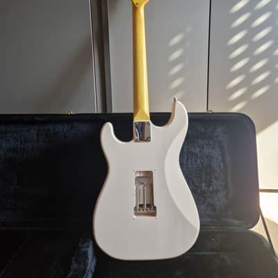 G&L Legacy Tribute 2024 Vintage White image 9