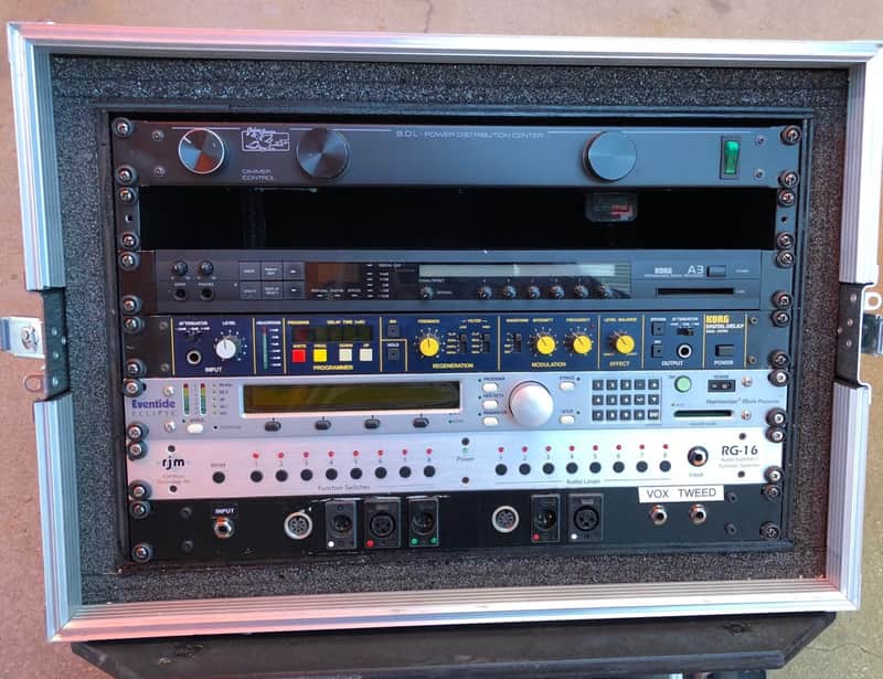 Korg A3 Guitar Digital Multi Effects Rack Mount unit (The Edge