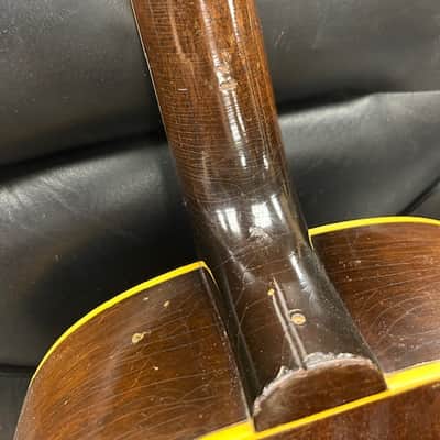 Gibson J160e 1957 image 13