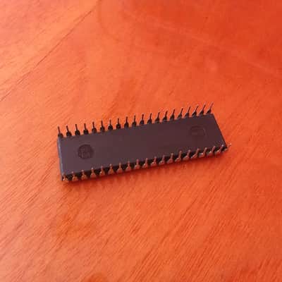 Roland S50 - IC 46 TMS3556NL VDP image 3