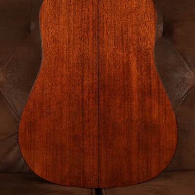 Martin D-18 image 3
