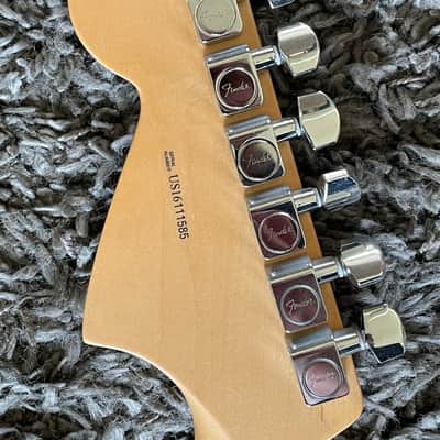 Fender American Professional Jaguar 2017 image 7