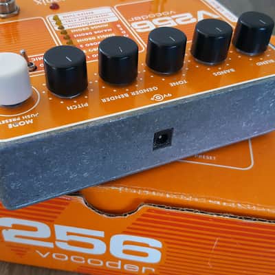 Electro-Harmonix V256 Vocoder With Reflex-Tune 2009 - Present - Orange image 9