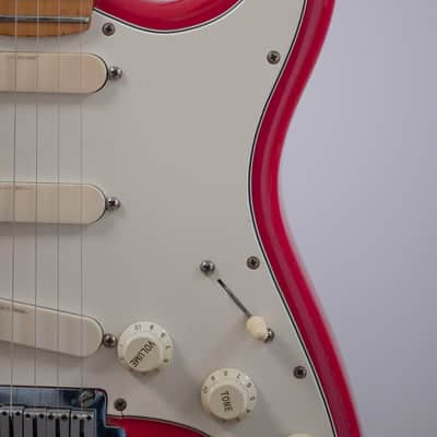 Fender USA Stratocaster Plus 1988 - in Raspberry Razzberry - Like John Mayer's image 16