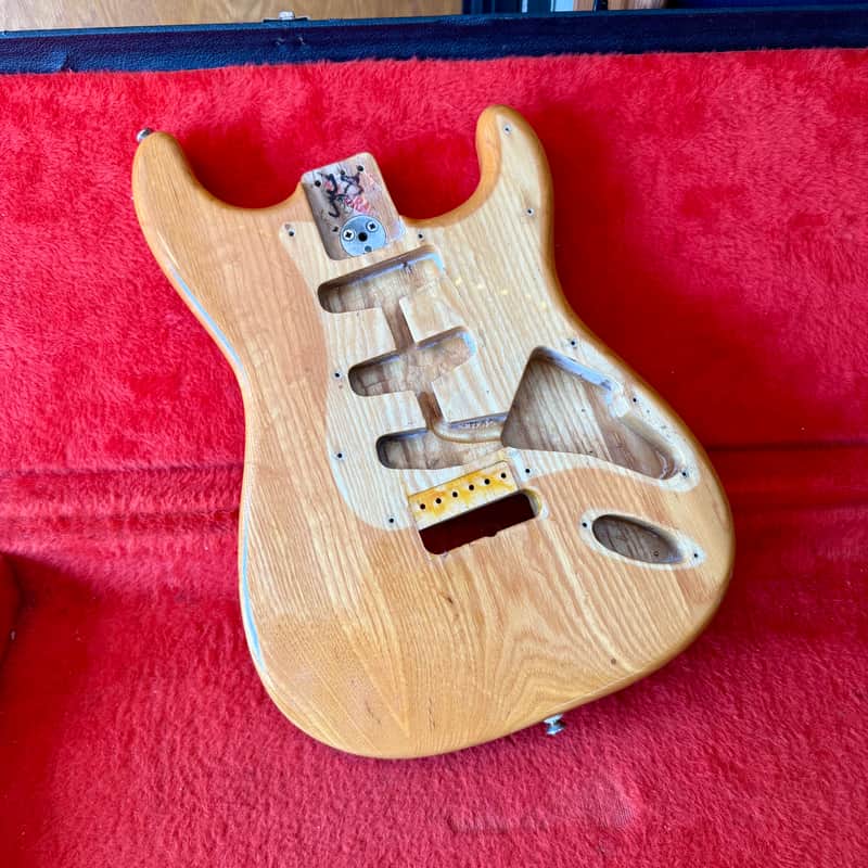 Fender Stratocaster guitar body c 1973 - Natural original vintage USA image 1