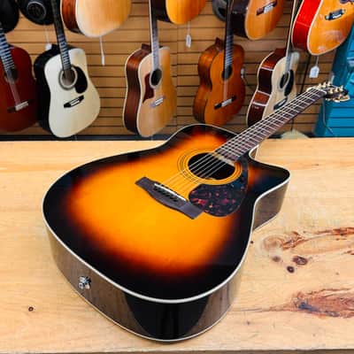 Yamaha FX335C Acoustic Electric Guitar image 2