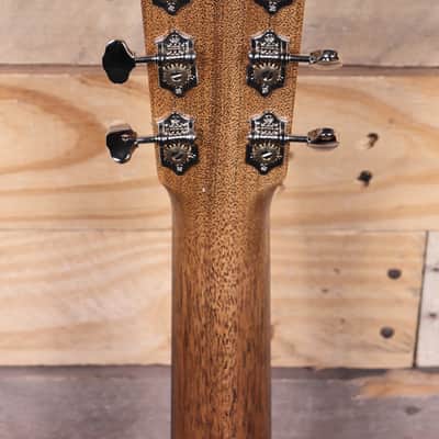 Martin Custom Shop 000 Acoustic Guitar Natural w/ Case image 7