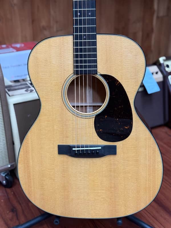 Martin Standard Series 000-18 Acoustic Guitar -Natural- w/Hard Case- New! image 1