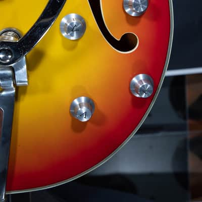 Ventura 1960's Electric Guitar (no case) image 13