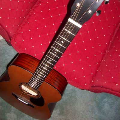 Eastman  E2OM-CD All Solid Wood Natural Satin image 17