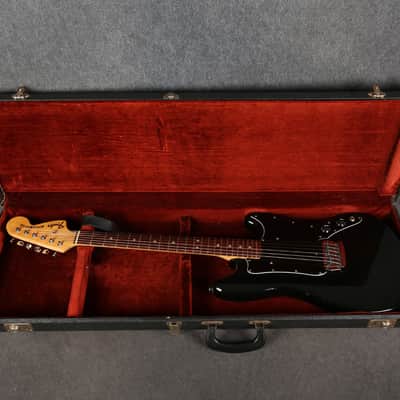 Fender Musicmaster Electric Guitar - 1978 - Black - 2nd Hand image 17