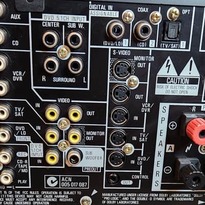 Pioneer Pioneer VSX-D711 A/V receiver with Dolby Digital, DTS, and Dolby Pro Logic II 90s  - Black image 9