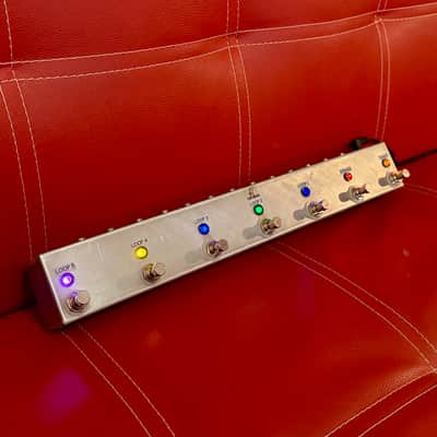 Loop-Master 5 Way Switcher w/ Bypass & Tuner image 1