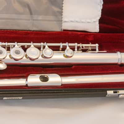 Yamaha YFL-481H All Silver Intermediate Flute *Open-hole *B-foot *Made in Japan *Overhauled New Pads image 2