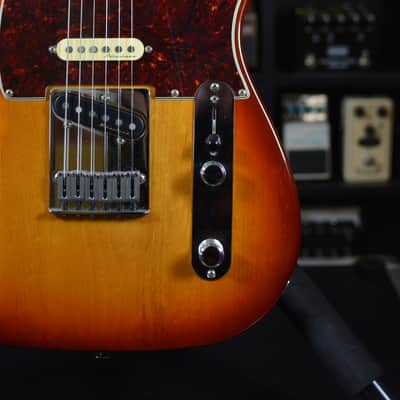 Fender Player Plus Nashville Telecaster with Pau Ferro Fretboard 2023 - Present - Sienna Sunburst image 8