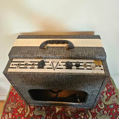 Supro 1600 Supreme 1960 - Blue Rhino Hide image 3