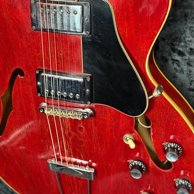 Gibson ES 335 TDC from 1968-69 in cherry red with original case image 8