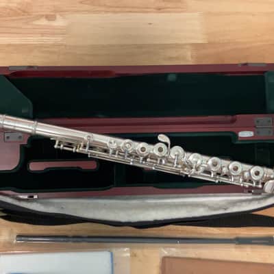 Pearl 665 Coda Flute - 10k gold lip, C# trill, new case and cover image 10