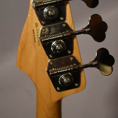 2018 Fender Player Series Jazz Bass Fretless Upgraded Sunburst Finish MIM image 6