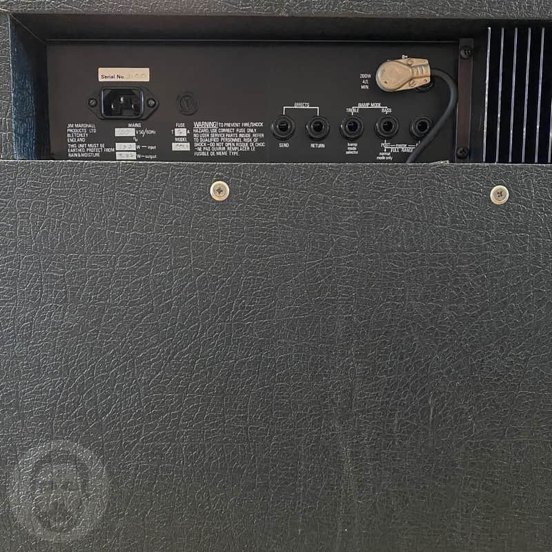 Marshall 3520 200w Integrated Bass System Solid State 1x15 Combo