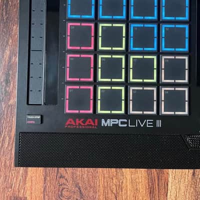 Akai MPC Live III Standalone Sampler / Sequencer 2025 - Present - Black image 5