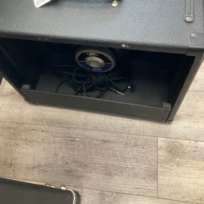 Peavey Vypyr 30-Watt 1x12" Modeling Guitar Combo 2000s - Black image 10