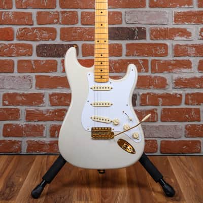 Fender American Vintage Limited Edition 1957 Commemorative Stratocaster White Blonde 2007 w/OHSC image 4