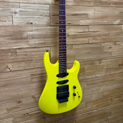 Hamer USA Chaparral Standard Guitar- 1988- Neon Yellow- 8lbs 4oz w/OHSC image 2