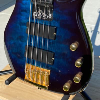 Modulus Quantum 5 5-String Bass Guitar, Q5, Graphite Neck image 6