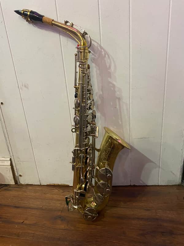 Selmer Bundy II Alto Saxophone