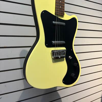Danelectro The '67 Dano image 4