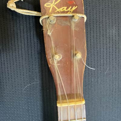 Kay Banjolele image 4
