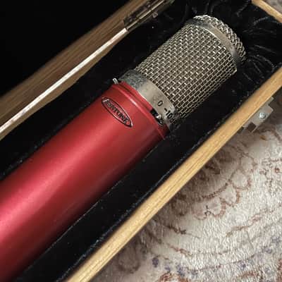 Avantone Pro CV-12 Large Diaphragm Multipattern Tube Condenser Microphone 2009 - Present - Red image 6