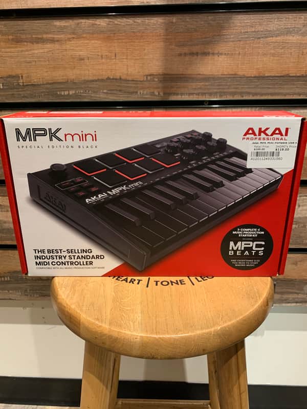 Akai Professional MPK Mini III Special Edition Black on Black 25-key Keyboard Controller image 1